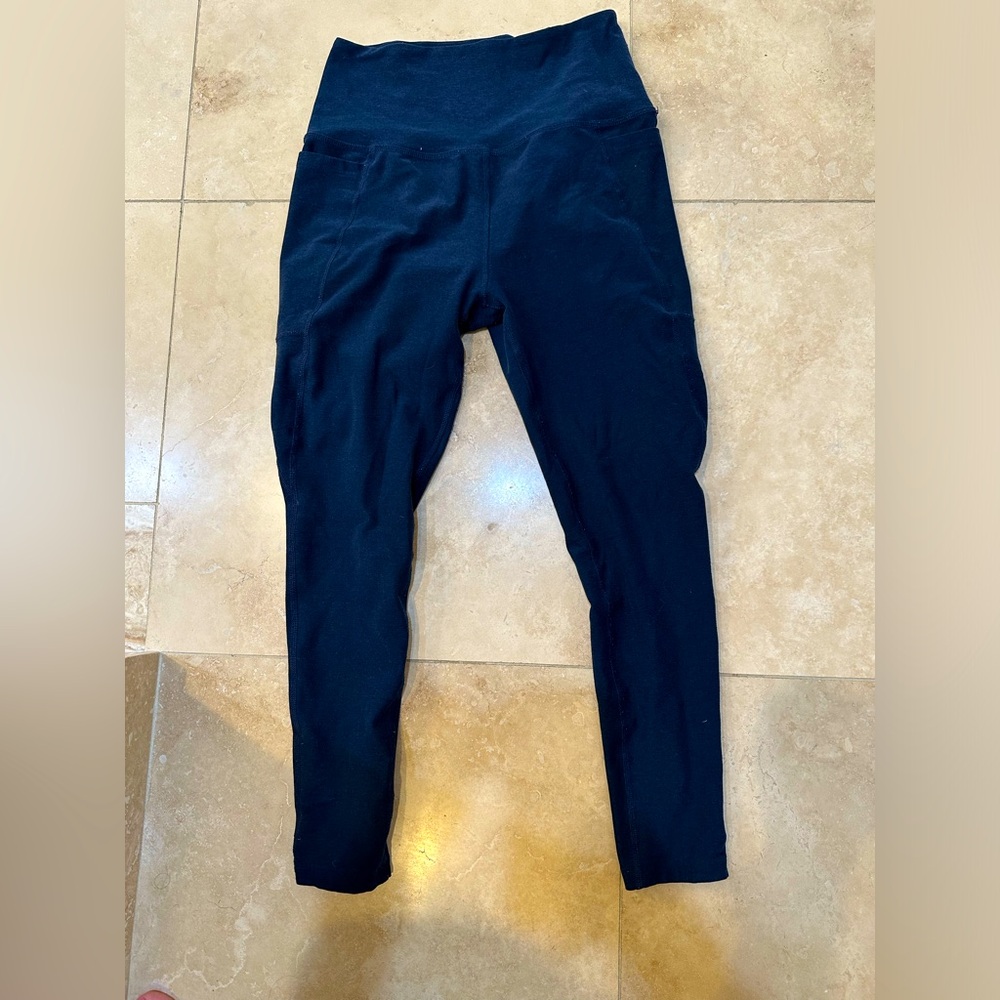 Beyond yoga leggings.  Navy blue. Large.  Super soft!!